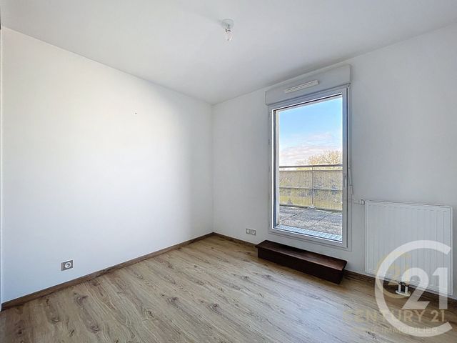 Appartement F4 à vendre - 4 pièces - 80.48 m2 - CHARTRES DE BRETAGNE - 35 - BRETAGNE - Century 21 Reine Immobilier