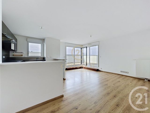 Appartement F4 à vendre - 4 pièces - 80.48 m2 - CHARTRES DE BRETAGNE - 35 - BRETAGNE - Century 21 Reine Immobilier