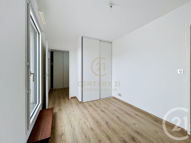 Appartement F4 à vendre - 4 pièces - 80.48 m2 - CHARTRES DE BRETAGNE - 35 - BRETAGNE - Century 21 Reine Immobilier
