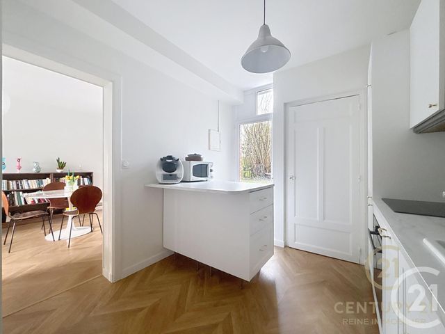 Appartement T2 à vendre - 2 pièces - 52.46 m2 - RENNES - 35 - BRETAGNE - Century 21 Reine Immobilier