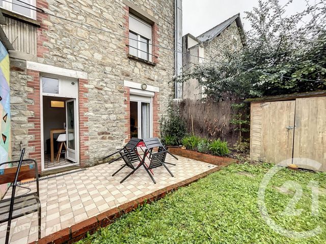 Appartement T2 à vendre - 2 pièces - 52.46 m2 - RENNES - 35 - BRETAGNE - Century 21 Reine Immobilier