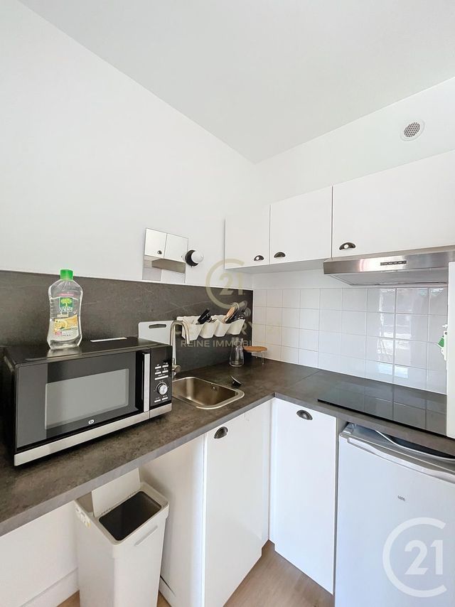 Appartement Studio à louer - 1 pièce - 18.6 m2 - RENNES - 35 - BRETAGNE - Century 21 Reine Immobilier