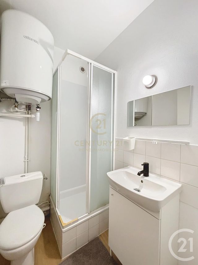 Appartement Studio à louer - 1 pièce - 18.6 m2 - RENNES - 35 - BRETAGNE - Century 21 Reine Immobilier