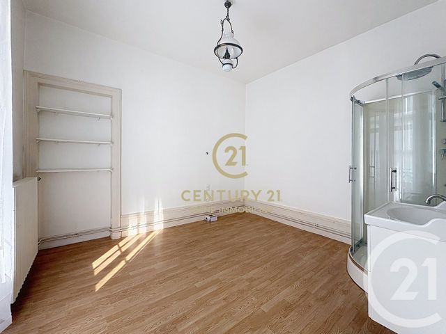 Appartement T3 à louer - 3 pièces - 82.32 m2 - RENNES - 35 - BRETAGNE - Century 21 Reine Immobilier