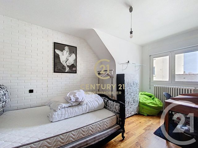 maison à vendre - 9 pièces - 179.0 m2 - RENNES - 35 - BRETAGNE - Century 21 Reine Immobilier