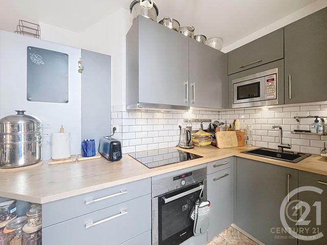 Appartement T3 à vendre - 3 pièces - 64.25 m2 - RENNES - 35 - BRETAGNE - Century 21 Reine Immobilier