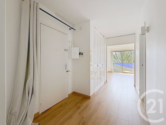 Appartement T3 à louer - 3 pièces - 64.49 m2 - RENNES - 35 - BRETAGNE - Century 21 Reine Immobilier