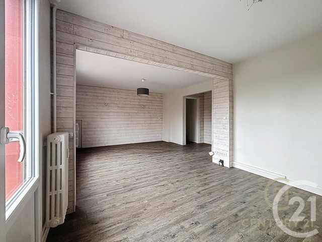 Appartement T4 à vendre - 4 pièces - 66.77 m2 - RENNES - 35 - BRETAGNE - Century 21 Reine Immobilier