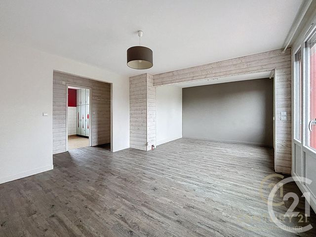 Appartement T4 à vendre - 4 pièces - 66.77 m2 - RENNES - 35 - BRETAGNE - Century 21 Reine Immobilier
