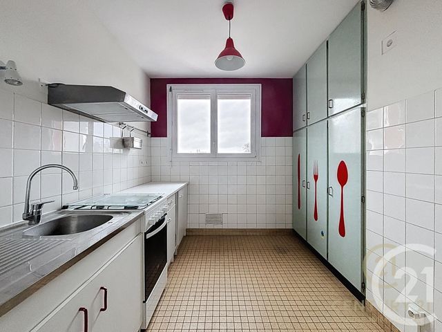 Appartement T4 à vendre - 4 pièces - 66.77 m2 - RENNES - 35 - BRETAGNE - Century 21 Reine Immobilier