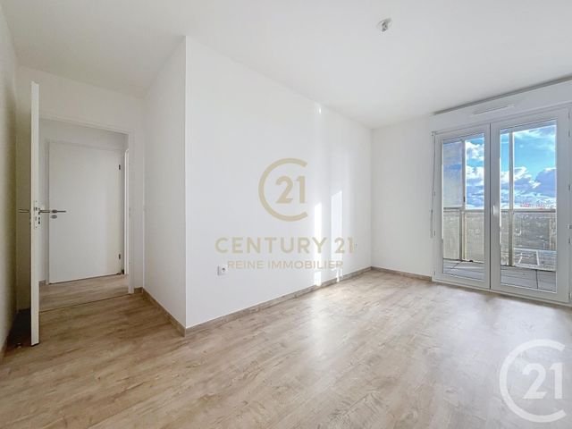 Appartement F4 à vendre - 4 pièces - 73.34 m2 - RENNES - 35 - BRETAGNE - Century 21 Reine Immobilier