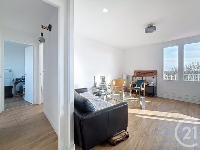 Appartement T4 à vendre - 4 pièces - 67.31 m2 - RENNES - 35 - BRETAGNE - Century 21 Reine Immobilier