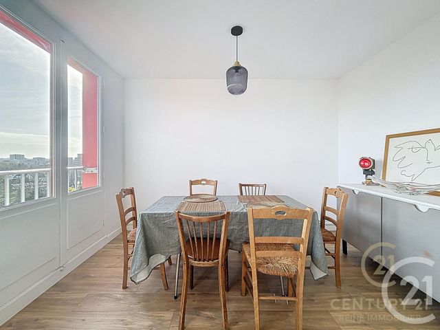 Appartement T4 à vendre - 4 pièces - 67.31 m2 - RENNES - 35 - BRETAGNE - Century 21 Reine Immobilier