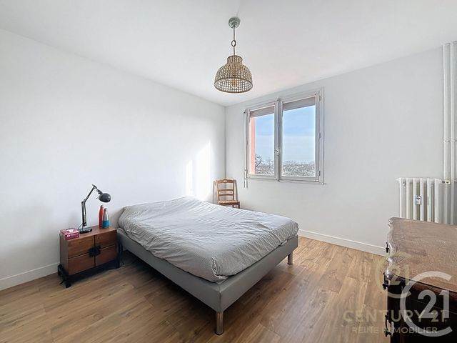 Appartement T4 à vendre - 4 pièces - 67.31 m2 - RENNES - 35 - BRETAGNE - Century 21 Reine Immobilier