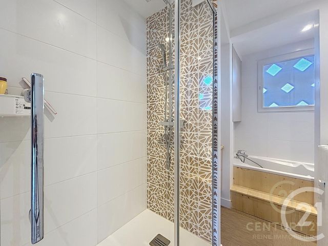 Appartement T4 à vendre - 4 pièces - 67.31 m2 - RENNES - 35 - BRETAGNE - Century 21 Reine Immobilier