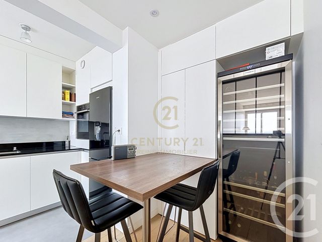 Appartement F5 à vendre - 5 pièces - 107.6 m2 - RENNES - 35 - BRETAGNE - Century 21 Reine Immobilier