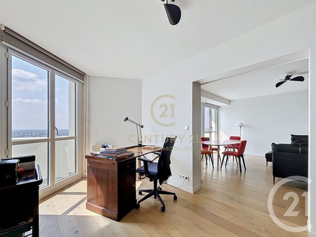 Appartement F5 à vendre - 5 pièces - 107.6 m2 - RENNES - 35 - BRETAGNE - Century 21 Reine Immobilier