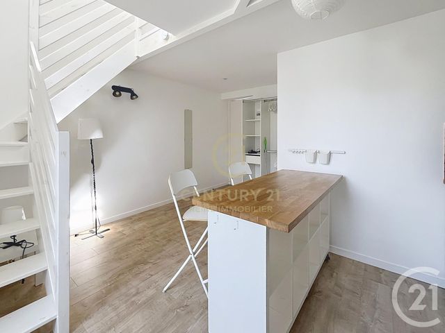 Appartement T1 à louer - 1 pièce - 22.34 m2 - RENNES - 35 - BRETAGNE - Century 21 Reine Immobilier