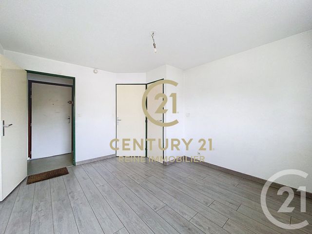 Appartement F1 à vendre - 1 pièce - 18.26 m2 - RENNES - 35 - BRETAGNE - Century 21 Reine Immobilier