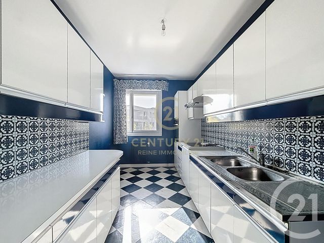 Appartement T3 à vendre - 3 pièces - 62.84 m2 - RENNES - 35 - BRETAGNE - Century 21 Reine Immobilier