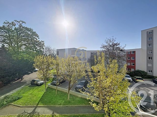 Appartement T3 à vendre - 3 pièces - 62.84 m2 - RENNES - 35 - BRETAGNE - Century 21 Reine Immobilier