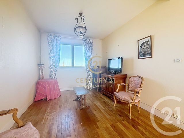 Appartement T4 à vendre - 4 pièces - 63.18 m2 - RENNES - 35 - BRETAGNE - Century 21 Reine Immobilier