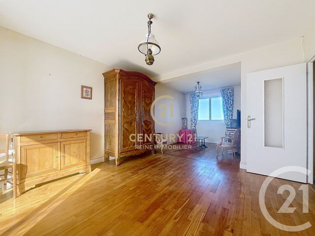 Appartement T4 à vendre - 4 pièces - 63.18 m2 - RENNES - 35 - BRETAGNE - Century 21 Reine Immobilier