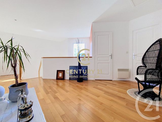 maison à vendre - 7 pièces - 191.0 m2 - CHAVAGNE - 35 - BRETAGNE - Century 21 Reine Immobilier