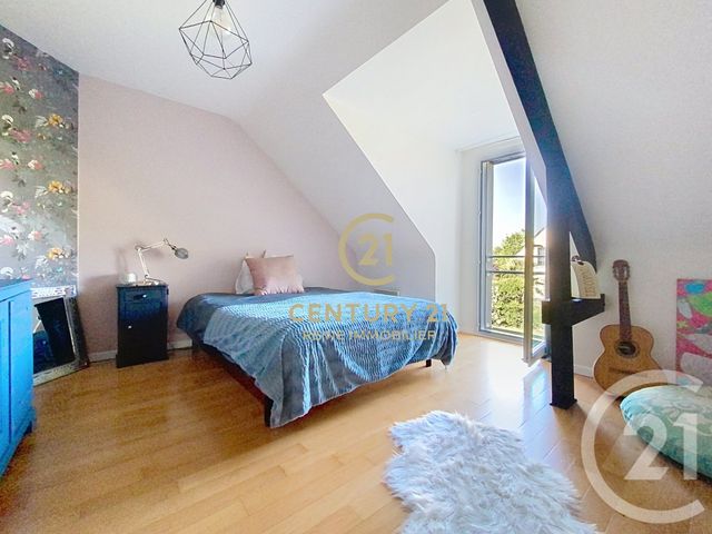 maison à vendre - 7 pièces - 191.0 m2 - CHAVAGNE - 35 - BRETAGNE - Century 21 Reine Immobilier