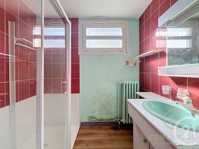Appartement T4 à vendre - 4 pièces - 74.89 m2 - RENNES - 35 - BRETAGNE - Century 21 Reine Immobilier