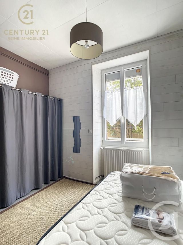 Appartement T2 à vendre - 2 pièces - 33.98 m2 - RENNES - 35 - BRETAGNE - Century 21 Reine Immobilier