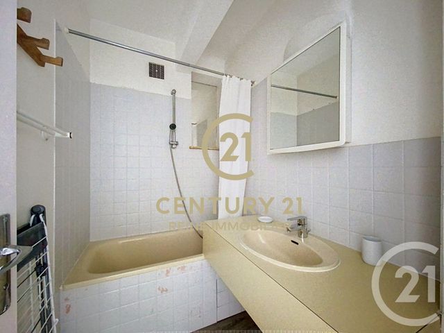 Appartement F2 à vendre - 2 pièces - 41.39 m2 - RENNES - 35 - BRETAGNE - Century 21 Reine Immobilier