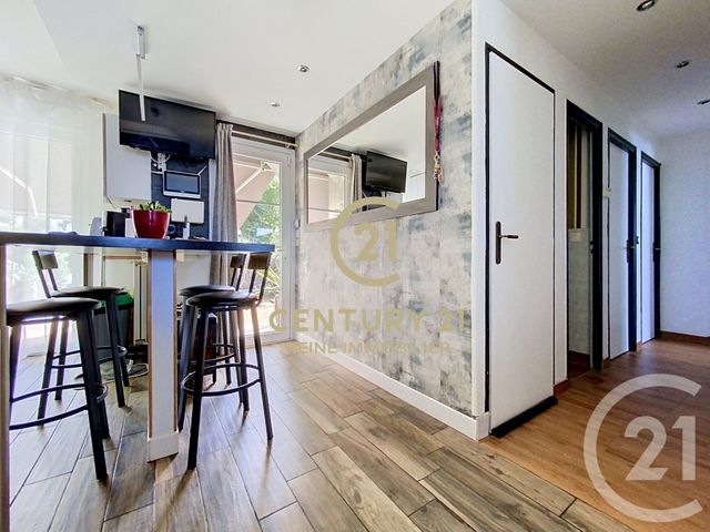maison à vendre - 6 pièces - 109.0 m2 - GUICHEN - 35 - BRETAGNE - Century 21 Reine Immobilier