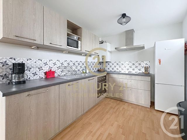 Appartement F2 à louer - 2 pièces - 52.61 m2 - RENNES - 35 - BRETAGNE - Century 21 Reine Immobilier