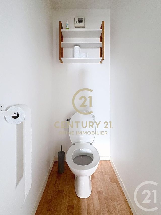 Appartement F2 à louer - 2 pièces - 52.61 m2 - RENNES - 35 - BRETAGNE - Century 21 Reine Immobilier
