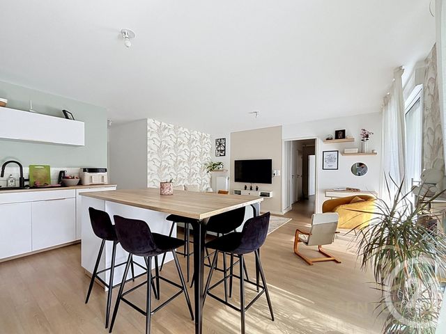 Appartement T4 à vendre - 4 pièces - 90.32 m2 - RENNES - 35 - BRETAGNE - Century 21 Reine Immobilier