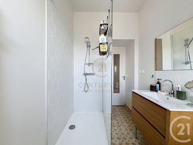 Appartement T4 à vendre - 4 pièces - 72.72 m2 - RENNES - 35 - BRETAGNE - Century 21 Reine Immobilier
