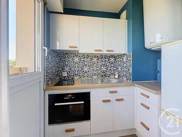 Appartement F2 à louer - 2 pièces - 34.92 m2 - RENNES - 35 - BRETAGNE - Century 21 Reine Immobilier