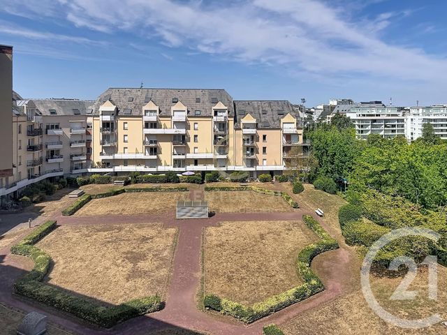 Appartement F2 à louer - 2 pièces - 34.92 m2 - RENNES - 35 - BRETAGNE - Century 21 Reine Immobilier