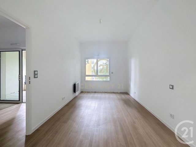 Appartement T2 à vendre - 2 pièces - 39.38 m2 - GEVEZE - 35 - BRETAGNE - Century 21 Reine Immobilier