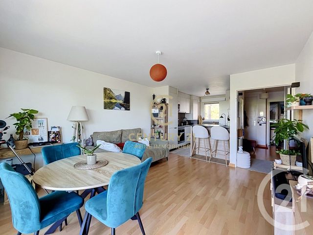 Appartement T3 à vendre - 3 pièces - 62.58 m2 - RENNES - 35 - BRETAGNE - Century 21 Reine Immobilier