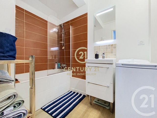 Appartement F3 à vendre - 3 pièces - 63.27 m2 - RENNES - 35 - BRETAGNE - Century 21 Reine Immobilier
