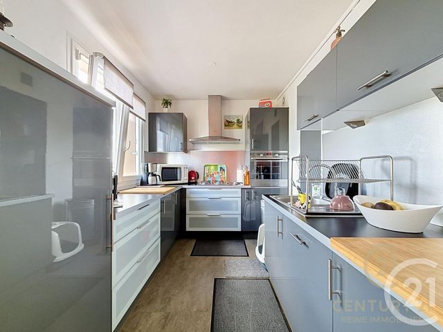Appartement T4 à vendre - 4 pièces - 77.37 m2 - RENNES - 35 - BRETAGNE - Century 21 Reine Immobilier