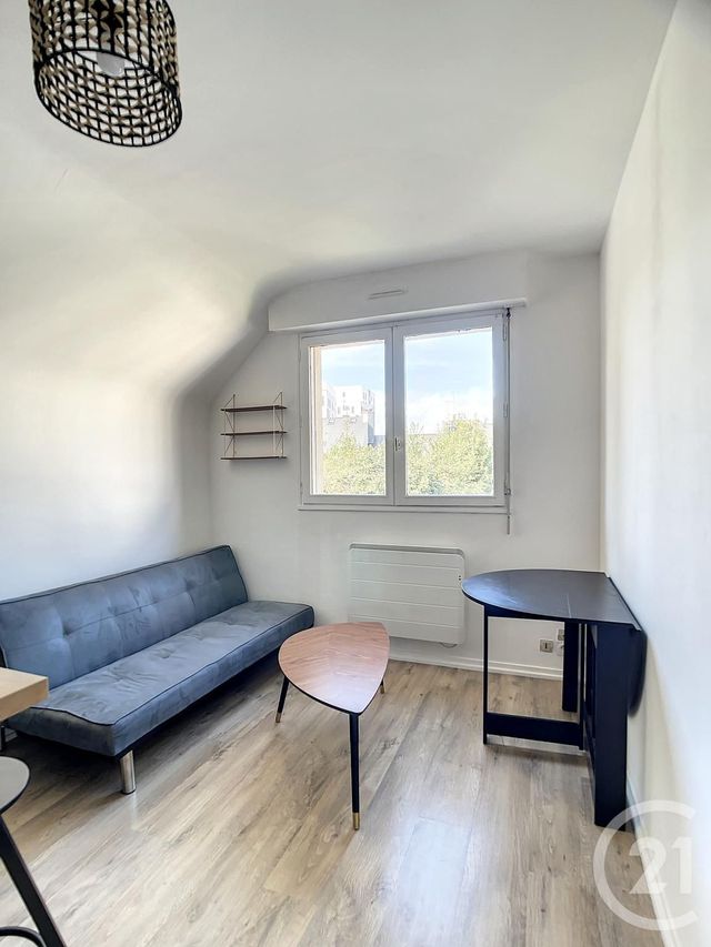 Appartement T2 à louer - 2 pièces - 26.58 m2 - RENNES - 35 - BRETAGNE - Century 21 Reine Immobilier