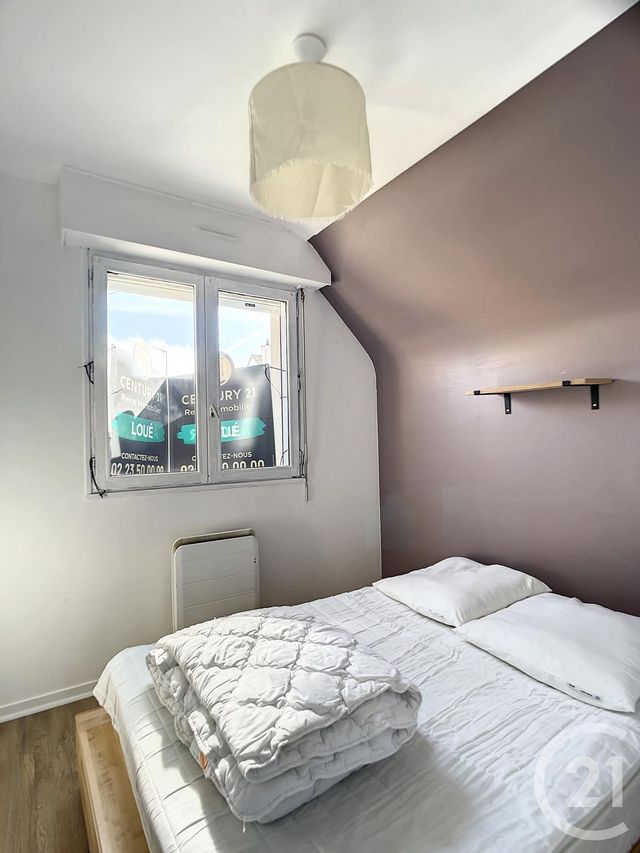 Appartement T2 à louer - 2 pièces - 26.58 m2 - RENNES - 35 - BRETAGNE - Century 21 Reine Immobilier
