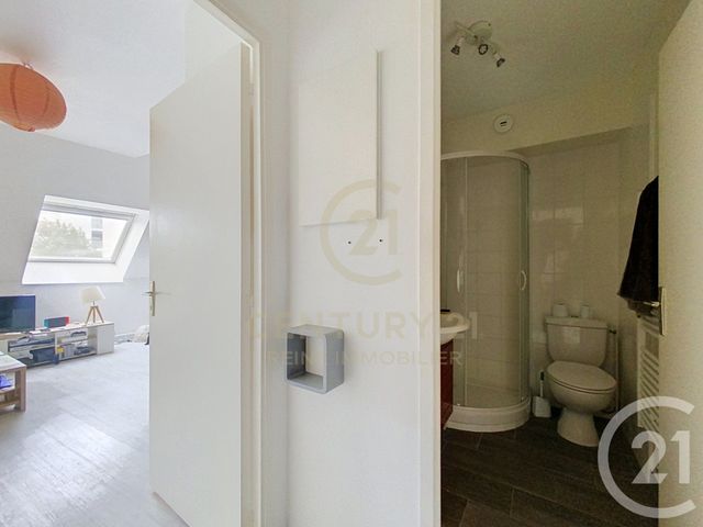 Appartement F2 à vendre - 2 pièces - 32.71 m2 - RENNES - 35 - BRETAGNE - Century 21 Reine Immobilier