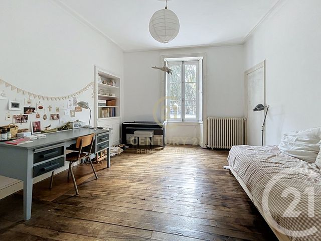 Appartement F6 à vendre - 5 pièces - 151.77 m2 - RENNES - 35 - BRETAGNE - Century 21 Reine Immobilier