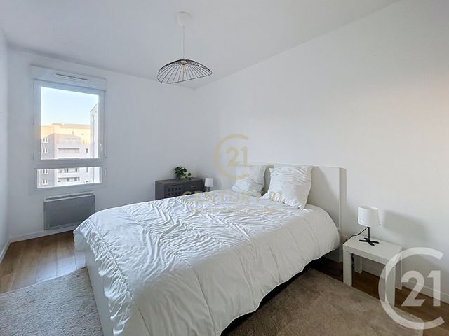 Appartement F4 à vendre - 4 pièces - 84.5 m2 - RENNES - 35 - BRETAGNE - Century 21 Reine Immobilier
