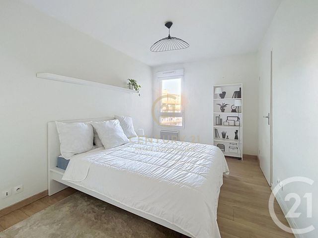 Appartement F4 à vendre - 4 pièces - 84.5 m2 - RENNES - 35 - BRETAGNE - Century 21 Reine Immobilier