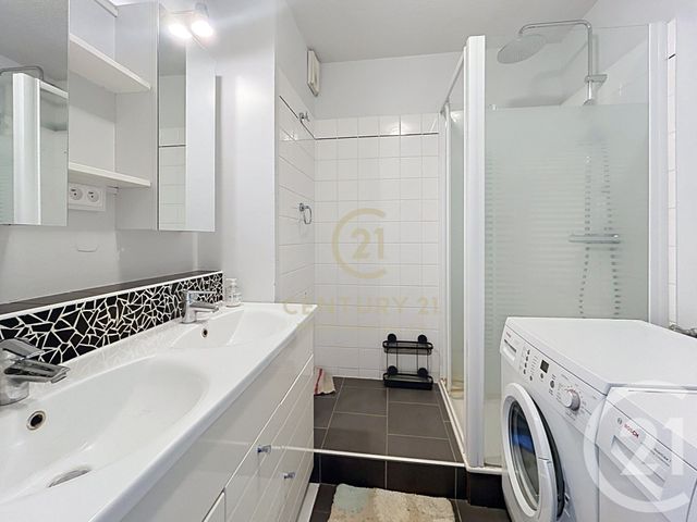 Appartement F4 à vendre - 4 pièces - 84.5 m2 - RENNES - 35 - BRETAGNE - Century 21 Reine Immobilier